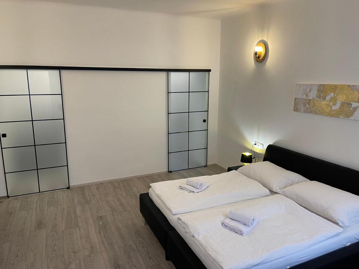 Fancy Apartment In The City Center Відень Екстер'єр фото